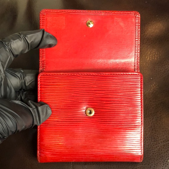LOUIS VUITTON Red Epi Portefeiulle Elise Trifold Coin Cash Wallet AUTHENTIC - Picture 15 of 17
